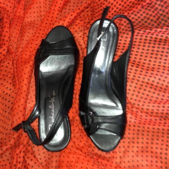 Heeled sandals - Picture 1 of 4